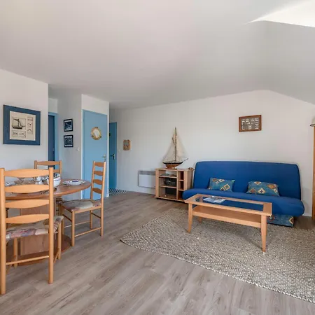 Apartment Sur Le Quai De Pornic, Pour 4 Pornic