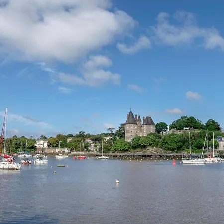 Sur Le Quai De Pornic, Pour 4 *