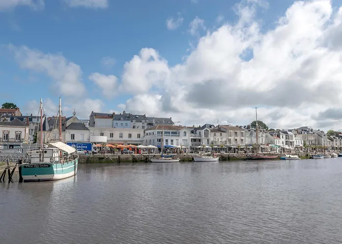 Sur Le Quai De Pornic, Pour 4